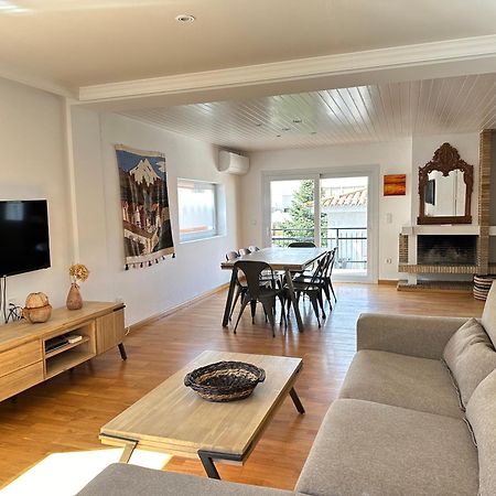 Agi Riu Segre Villa Ρόζες Εξωτερικό φωτογραφία